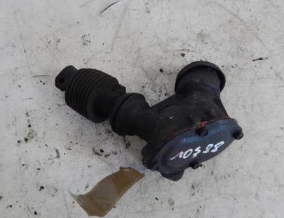 OPEL FRONTERA B řízení