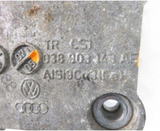 Držiak alternátora VW CADDY III 1.9 TDI 038903143AF