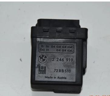 BMW E39 E46  relé sviečok žhavenia 2246919