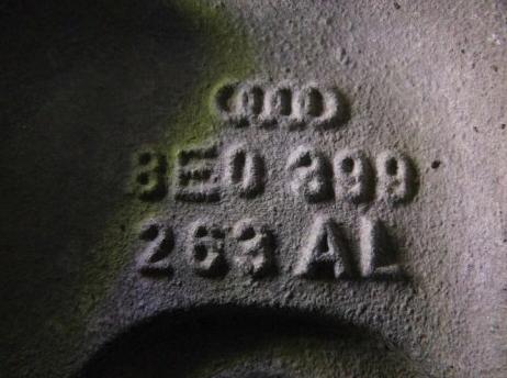 držák podpěra převodovky 2.0TDI AUDI A4 B7 B6