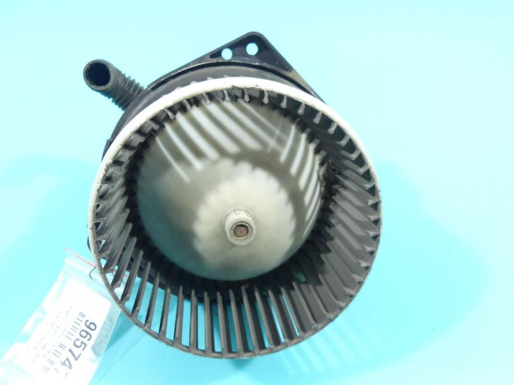 ventilátor vzduchu 0130111153 Nissan Primera P11