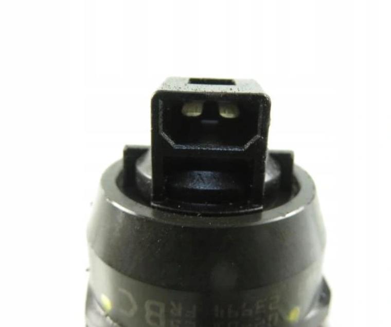 Vstrekovač AUDI VW 1.9 TDI PD 038130073AJ