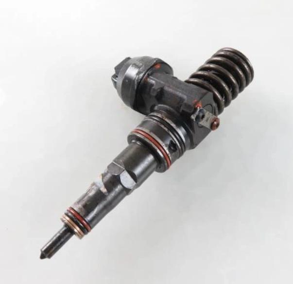 Vstrekovač AUDI VW 1.9 TDI PD 038130073AJ