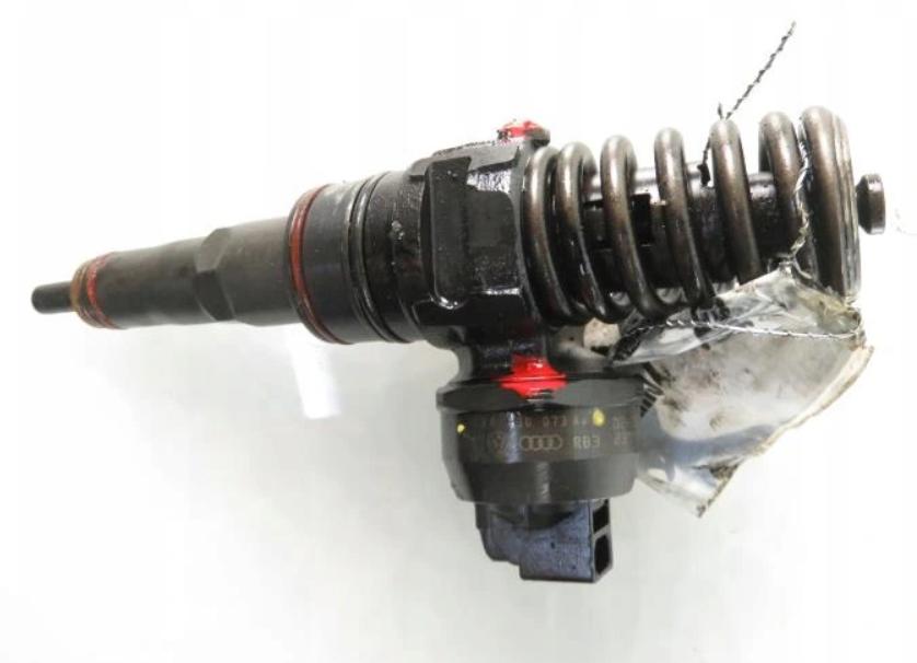 Vstrekovač AUDI VW 1.9 TDI PD 038130073AJ