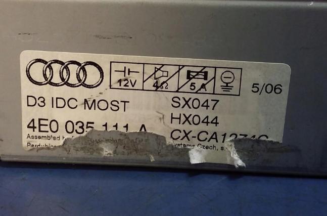 AUDI A6 C6 čítač ŠTÍTKY: CD Menič 4E0035111A