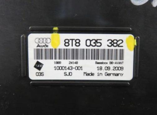subwoofer AUDI A4 Avant B8
