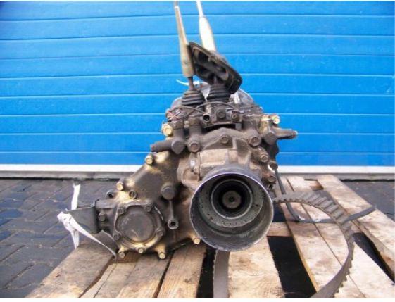 PAJERO II 2.5TD 99 HP Prevodovka ME580807