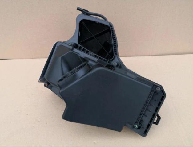 AUDI A4 A5 Q5 Obal filtra vzduchu