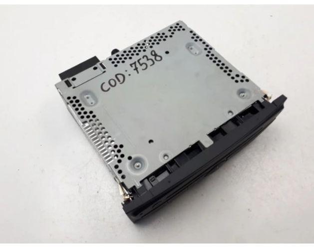 Radio  Renault Clio 3  7538