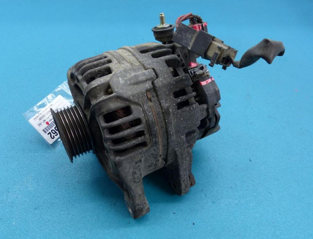 Alternator 0124315024 Toyota Corolla E11 1.4 vvti  2000r