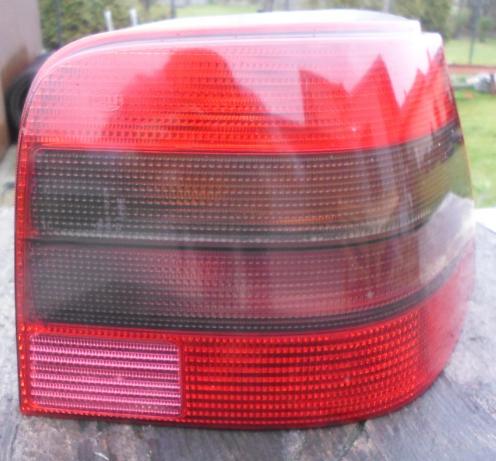 svetlo / reflektor Vw Golf IV  pravý zadné Hella