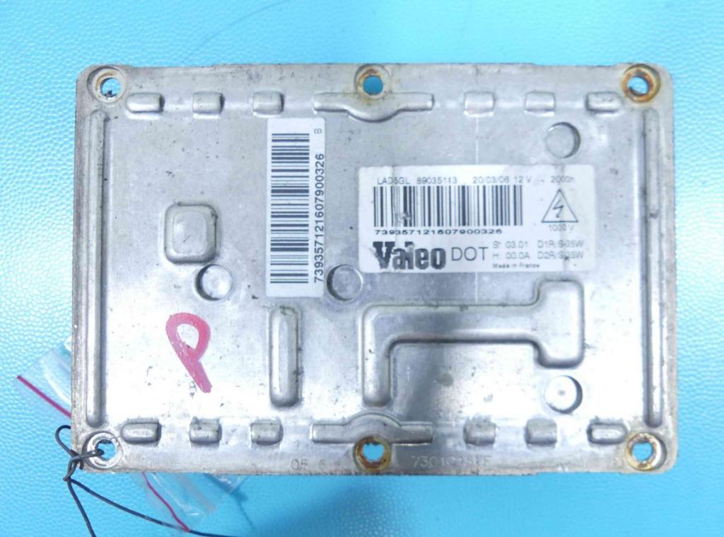 střídač: xenon 89035113