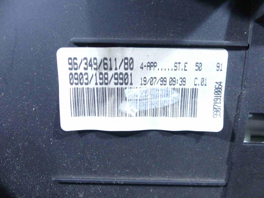 Přístrojová deska 9634961180 Peugeot 206 1.4 -