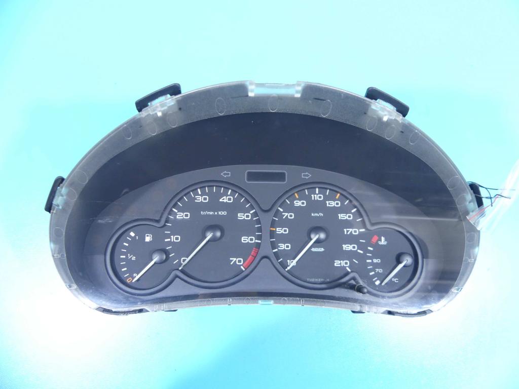 Přístrojová deska 9634961180 Peugeot 206 1.4 -