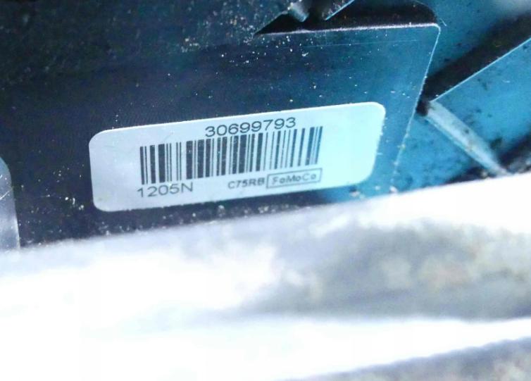 zámok predný pravy 10PIN 30699793 VOLVO V50