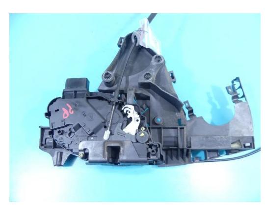 zámok predný pravy 10PIN 30699793 VOLVO V50