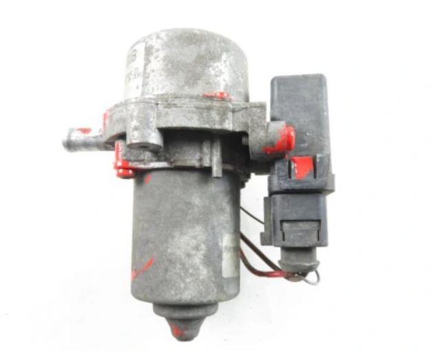 Pumpa  TOURAN I 1J0612181B