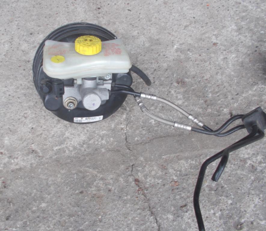 Pièces de ein Auto 357612107 357612107A Amplificateur de vide pour VW Passat/4motion/Golf/Jetta - Chine Servoein, VW Polo