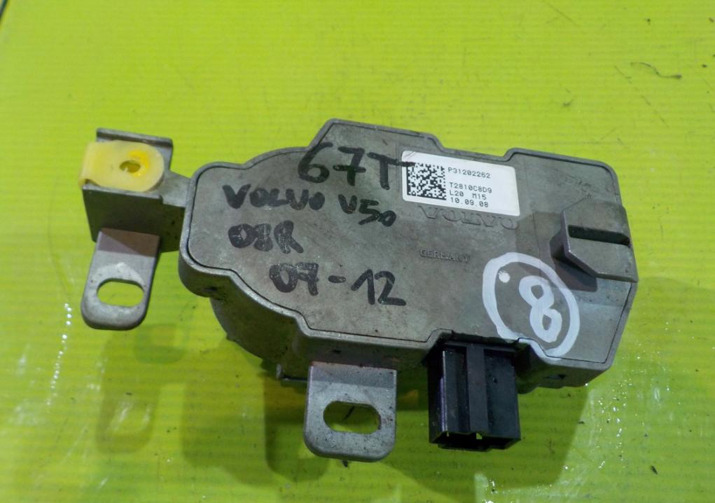 VOLVO V50 LIFT 08 blokáda řízení: