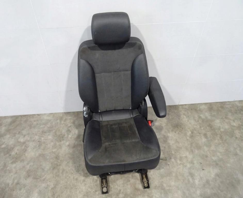 Sedadlo pravy zad 2 RIADOK: MERCEDES R W251 3.0 CDI