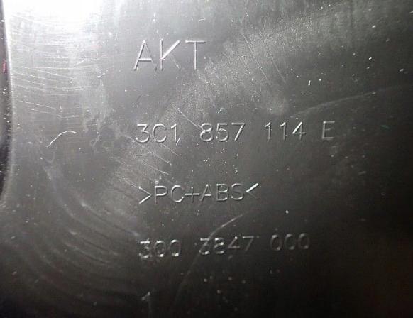 VW PASSAT CC Priehradka, kastlík spolujazdca