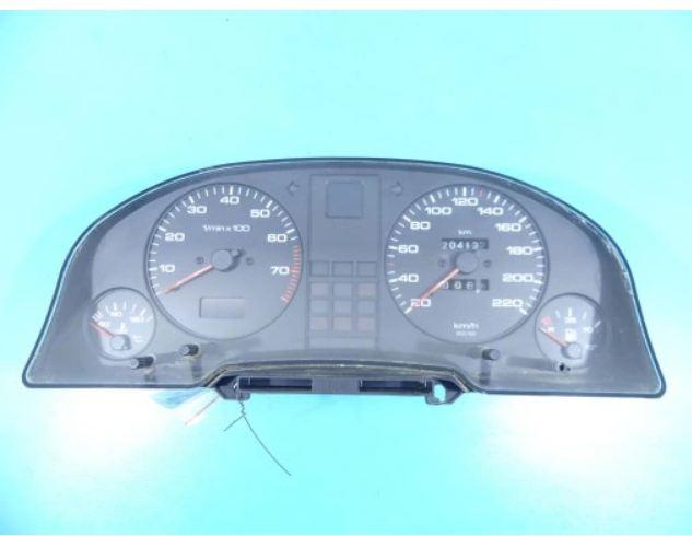 Prístrojovka AUDI 80 B3 893919033DF 1.8  86-91