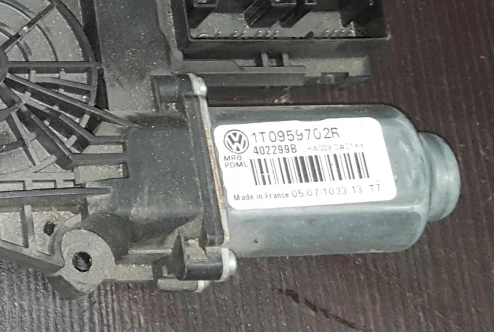 VW SKODA Motorček okien