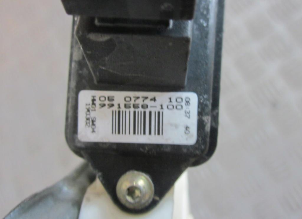 Mechanizmus okna 3D pravy predný 2.0 D4D COROLLA E12