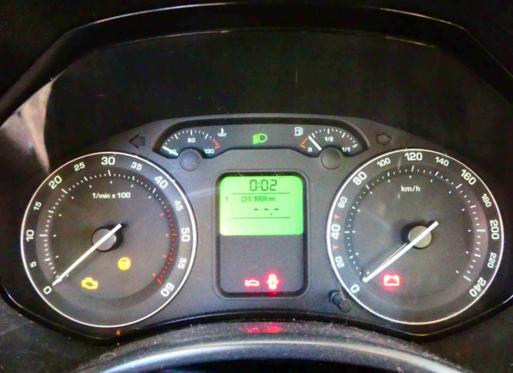 Prístrojovka SKODA OCTAVIA II 1Z0920810D: 1.9 TDI Európa