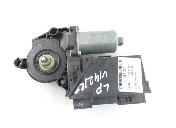 Motorček okna ľavy predný AUDI A4 B6 8E1959801B