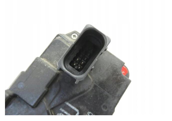 zámok ľavy zadný OPEL ASTRA H 4 pin
