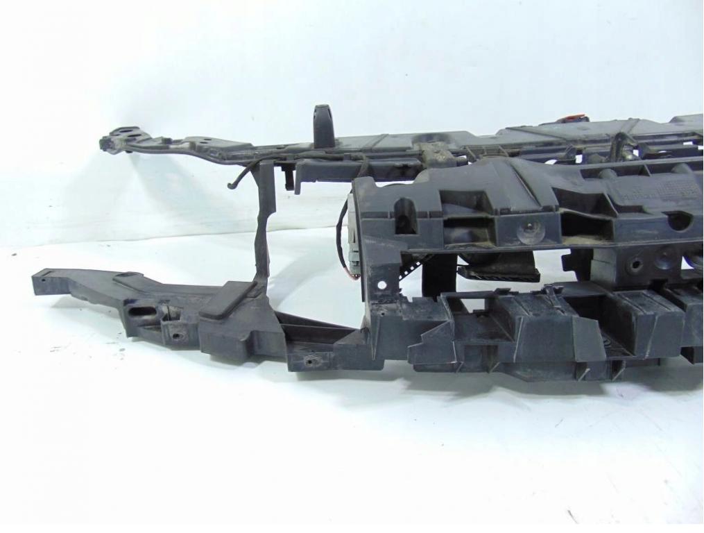 Držiak predný horný RENAULT LAGUNA III 3