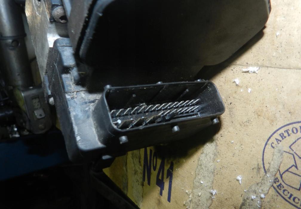 VW PASSAT B5 Pumpa blok ABS 8E0614111AB 0265216559