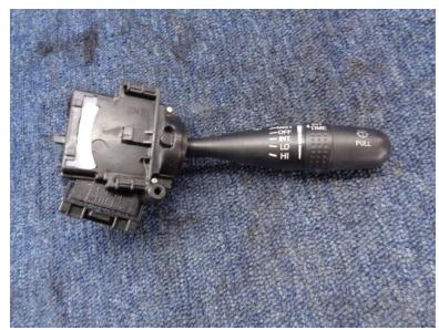SUZUKI SX4 sedan Prepínač stieračov  9 PIN