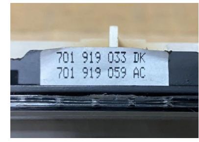 prístrojovka/ budíky hodiny: VOLKSWAGEN TRANSPORTER T4 1.9 2.4