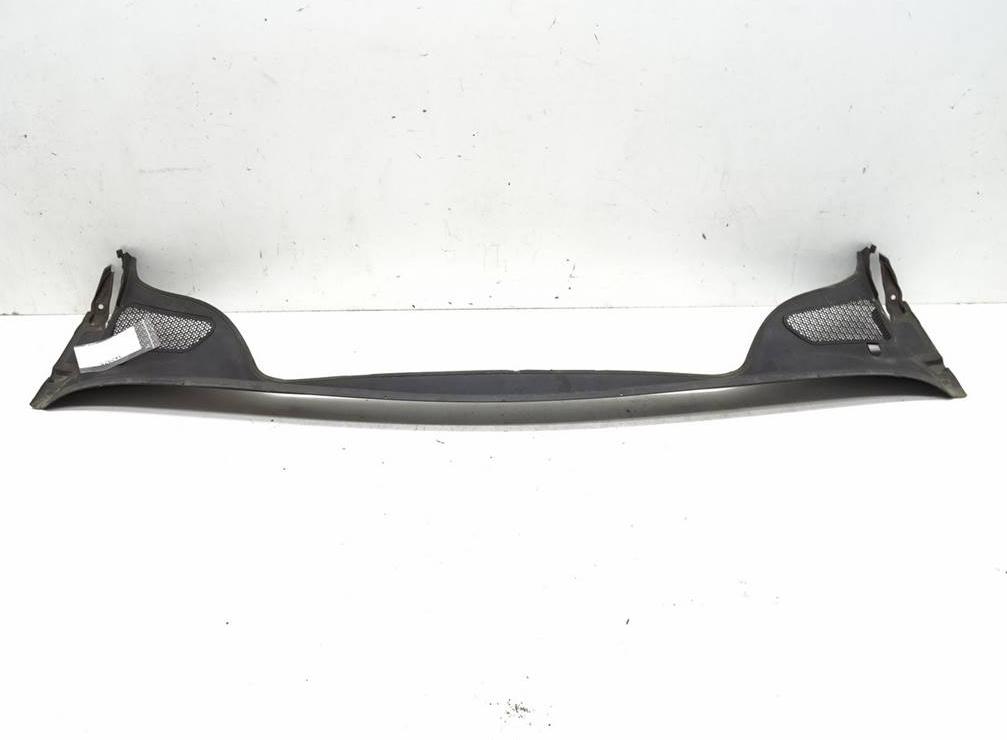 torpédo plast pod čelní okno Peugeot 307