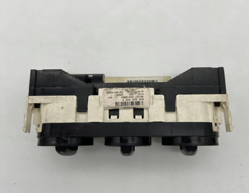 Panel: riadenie: kúrenia VW POLO 6R