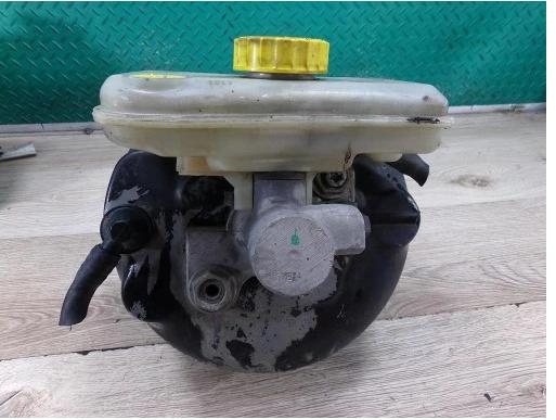 VOLKSWAGEN PASSAT B5 1.9 TDI posilovač bŕzd