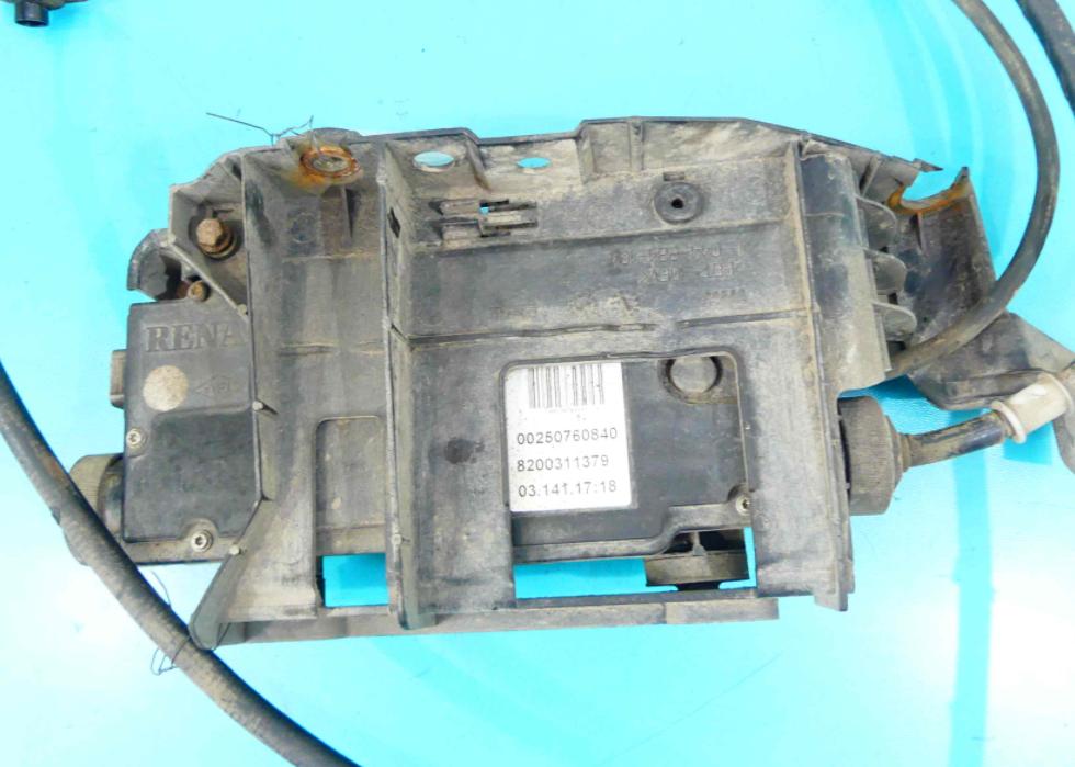 Brzda manuál: Renault Scenic II 1.9 dci  2003r.,: HB,: 5d