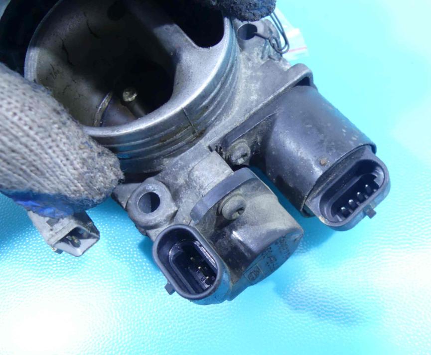 klapka Peugeot 206 1.1 - 60KM,:  HB,: 5d