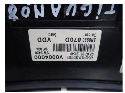 Prístrojovka ,dislpej Európa VW TIGUAN 5N0 2.0 TDI 08R