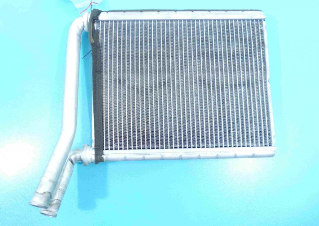 radiator Toyota Avensis III T27 .2 D4D  2009r.,: kombi, 5d
