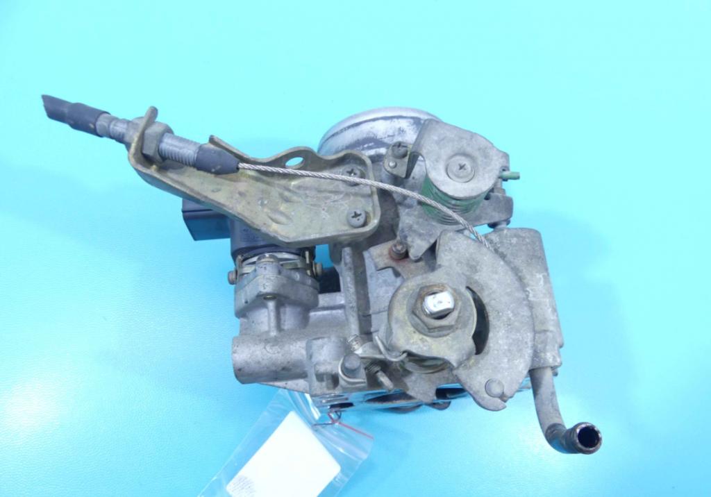 klapka Nissan Micra K11 1.0 16v 54 HP