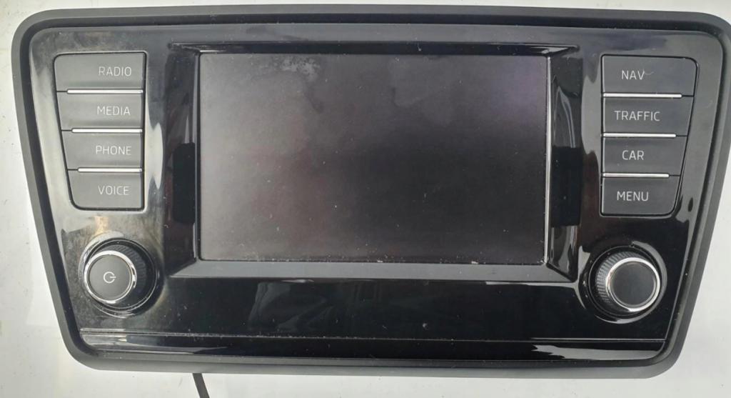 RADIO  SKODA OCTAVIA III SCOUT