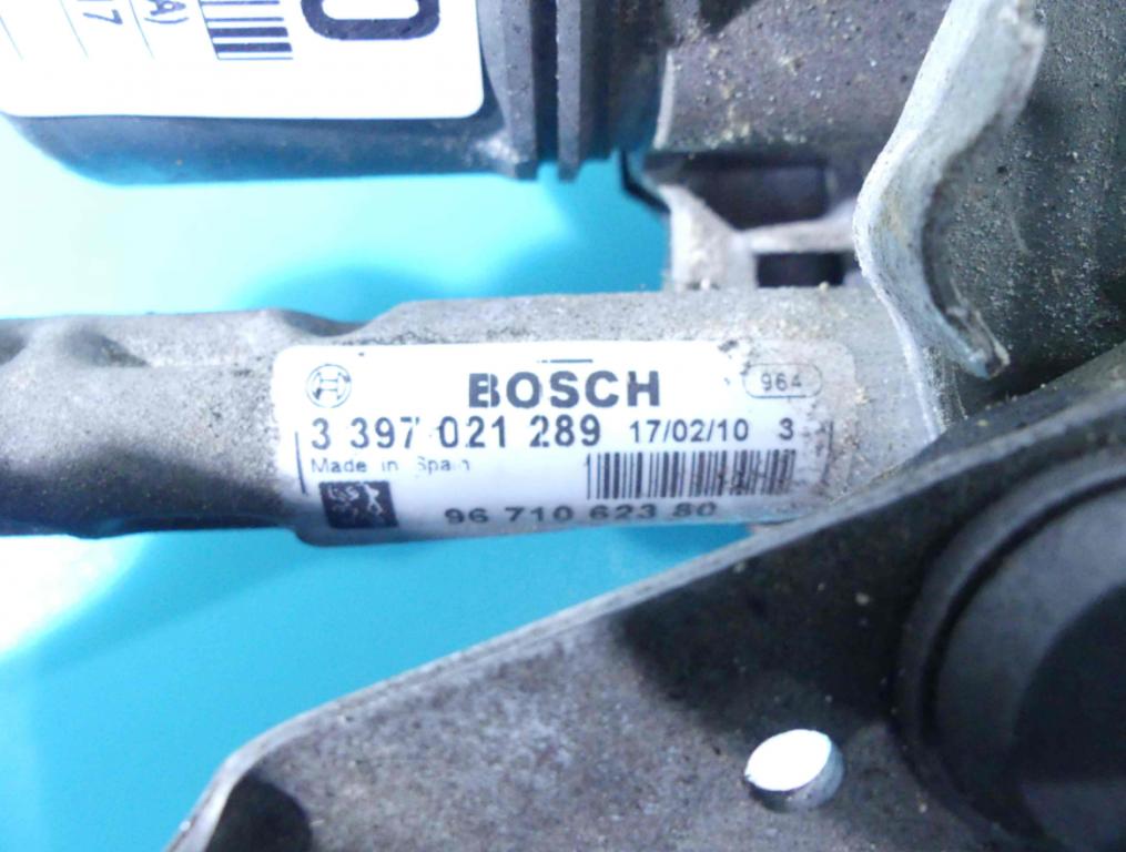 motor stieračov predné Peugeot 5008 1397220577, 9671062380