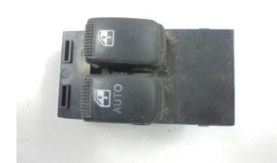 GETZ TB Spínač okna predný ľavy 93570-1C010