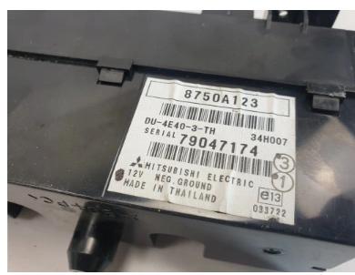 Mitsubishi Colt VI Displej  8750A123: