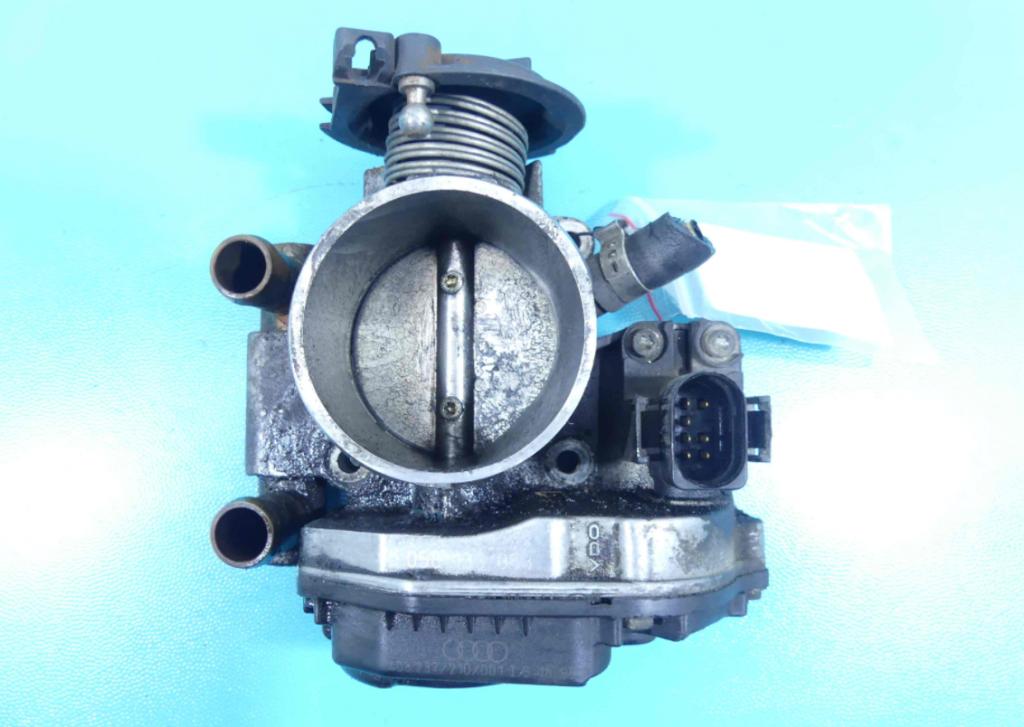 klapka 058133063 Audi A4 B5