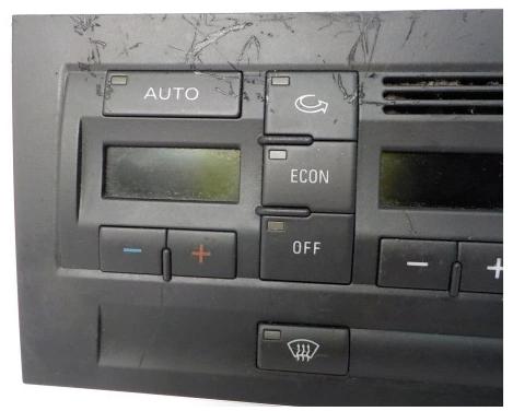 AUDI A4 B7 Panel topení klimatizace