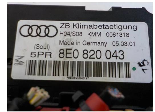 AUDI A4 B7 Panel kúrenia klimatizácie 8E0820043